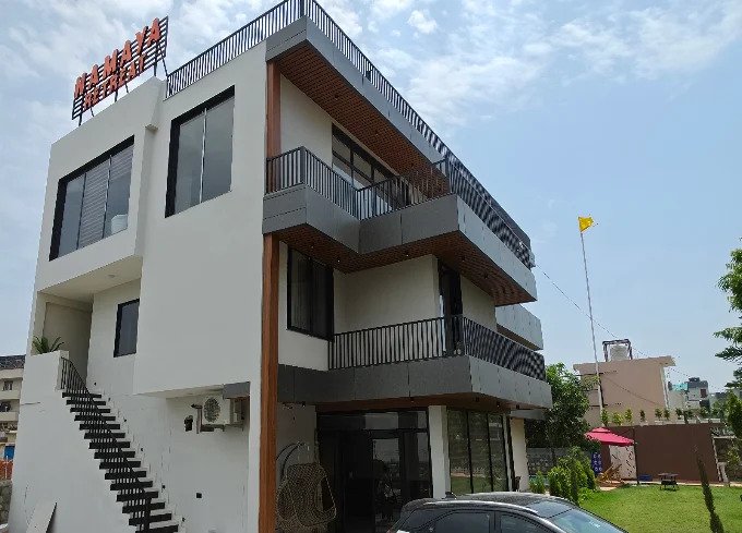 Namaya Retreat